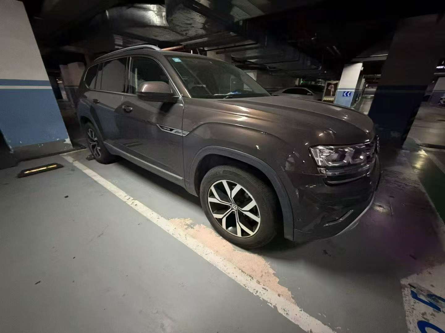 Volkswagen Teramont 2.5T 4WD Luxury 7-Seater