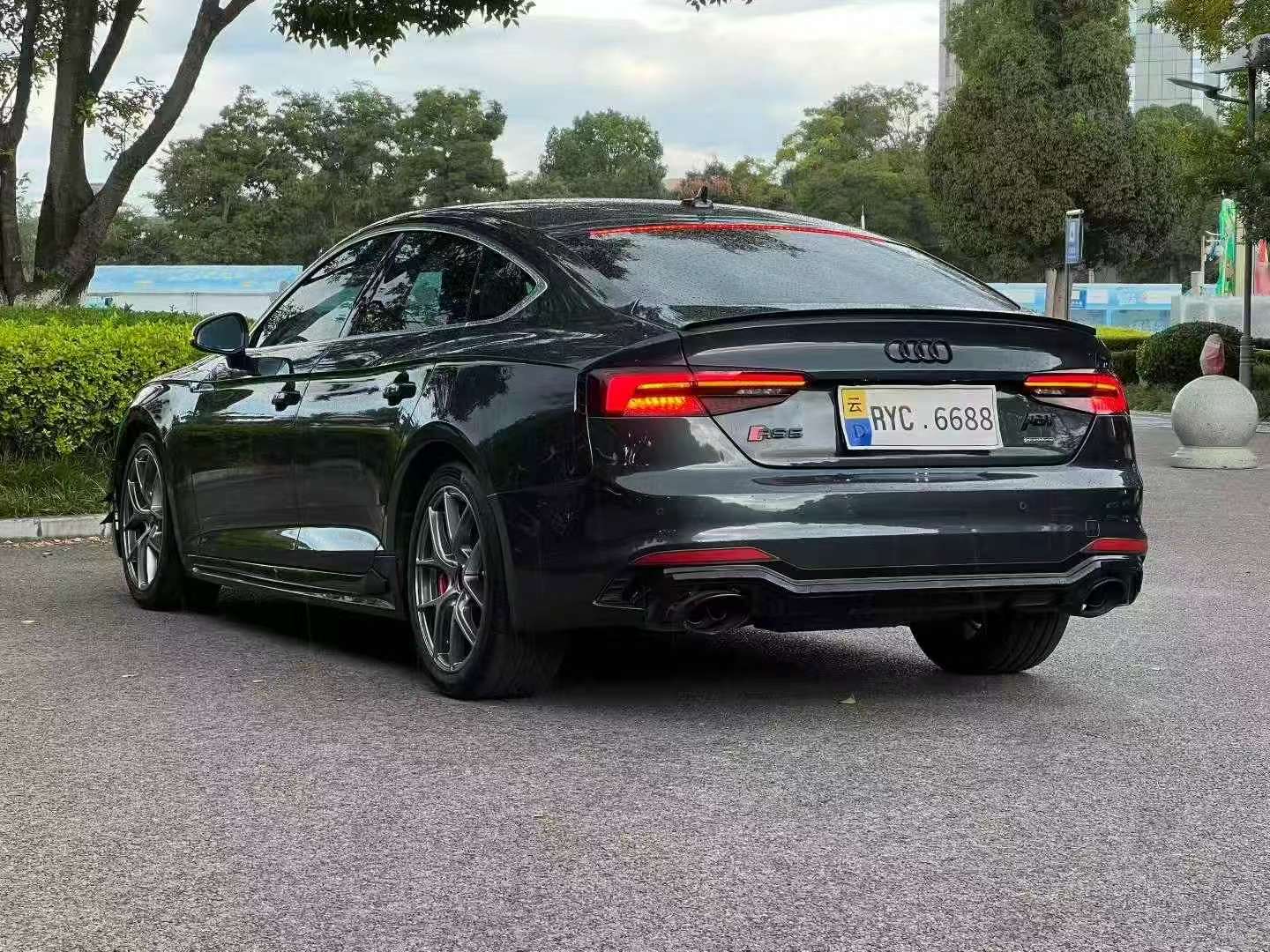 Audi A5 2019 40TFSI L Style 4