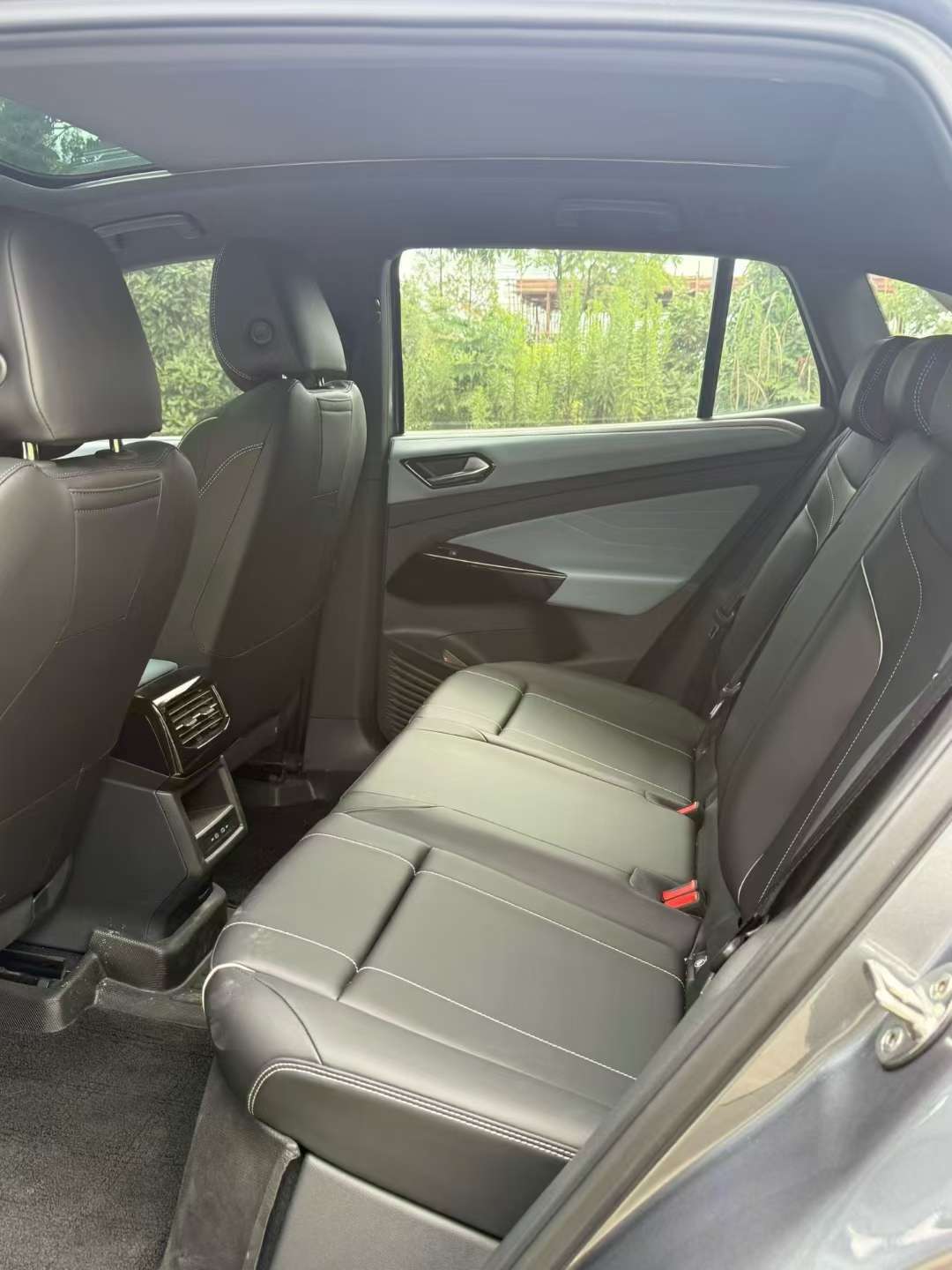 Volkswagen ID.4 X 2025 Pure Smart Enjoyment Edition 8