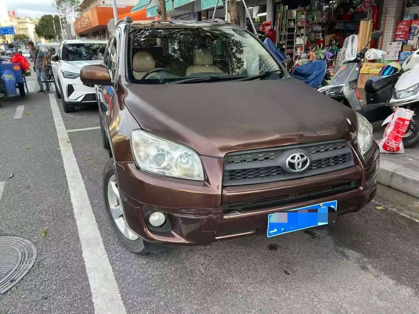 Toyota RAV4 2.0L Automatic Classic Edition 2