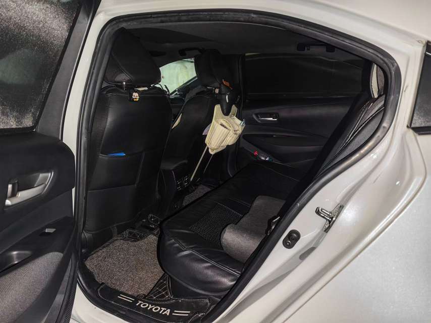 Toyota Levin 1.8L Luxury Edition 4
