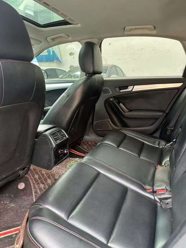 Audi A4 2015 2.0T 4WD 6