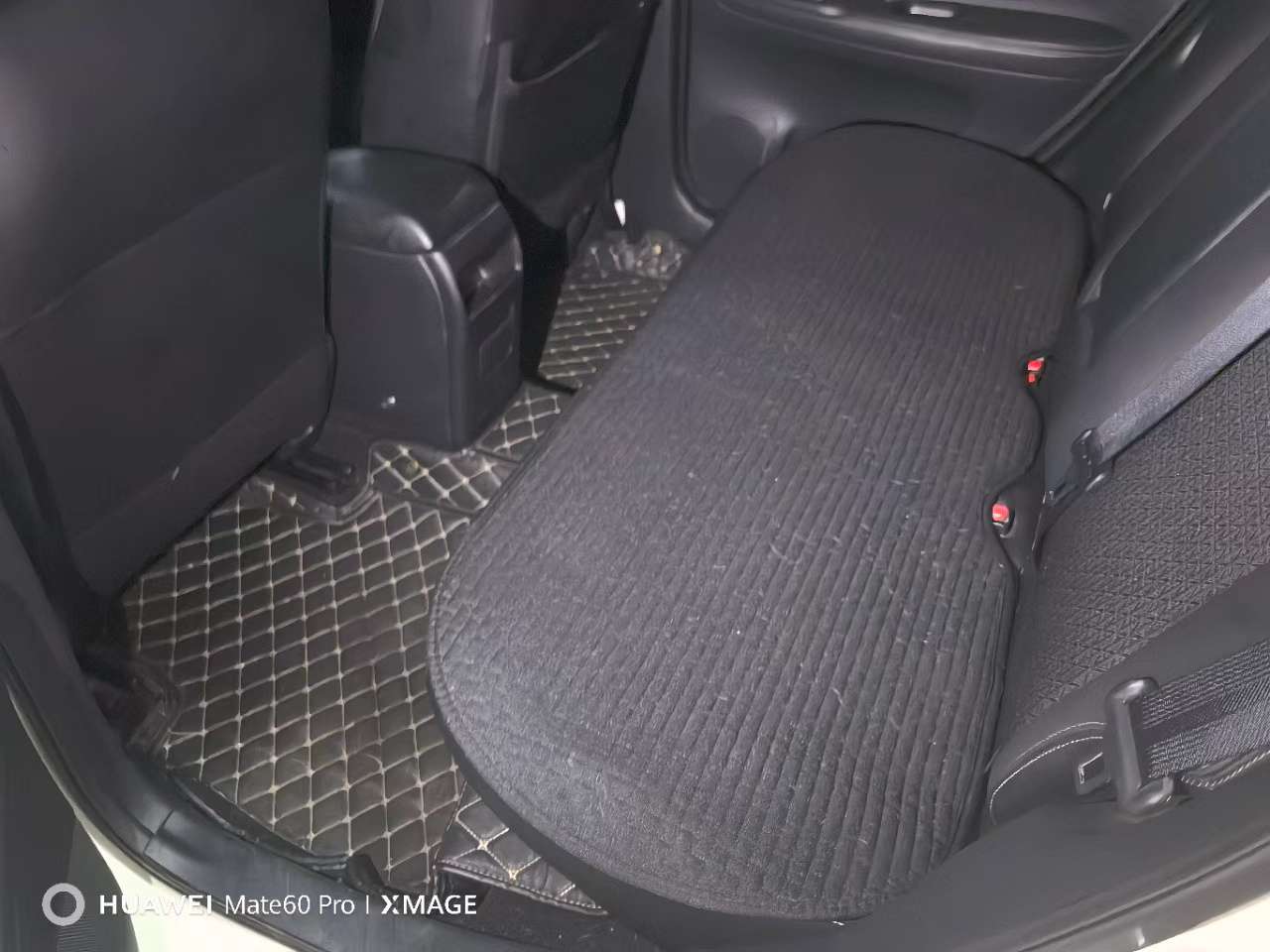 Nissan Tiida 1.6 Cool Edition 4
