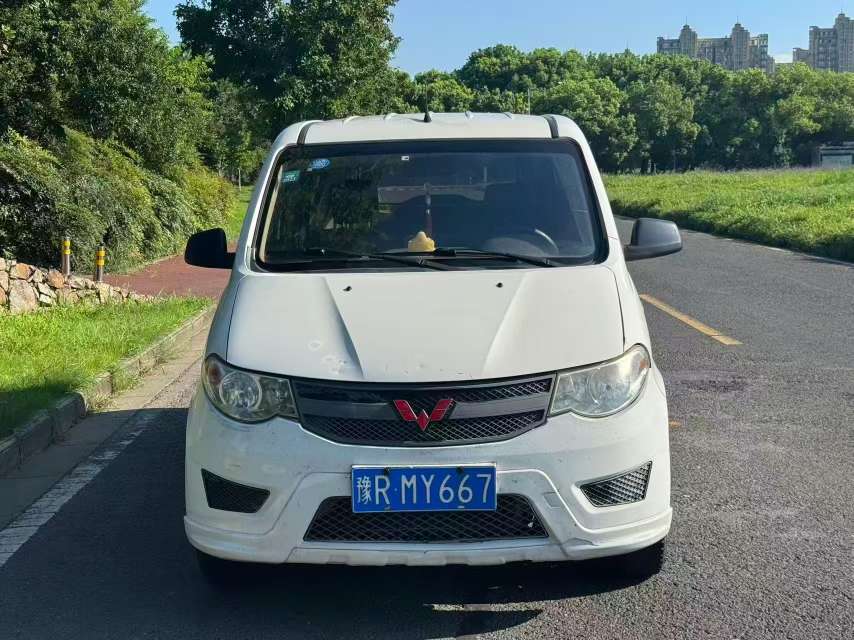 Wuling Hongguang S 2017 Manual 7-Seater