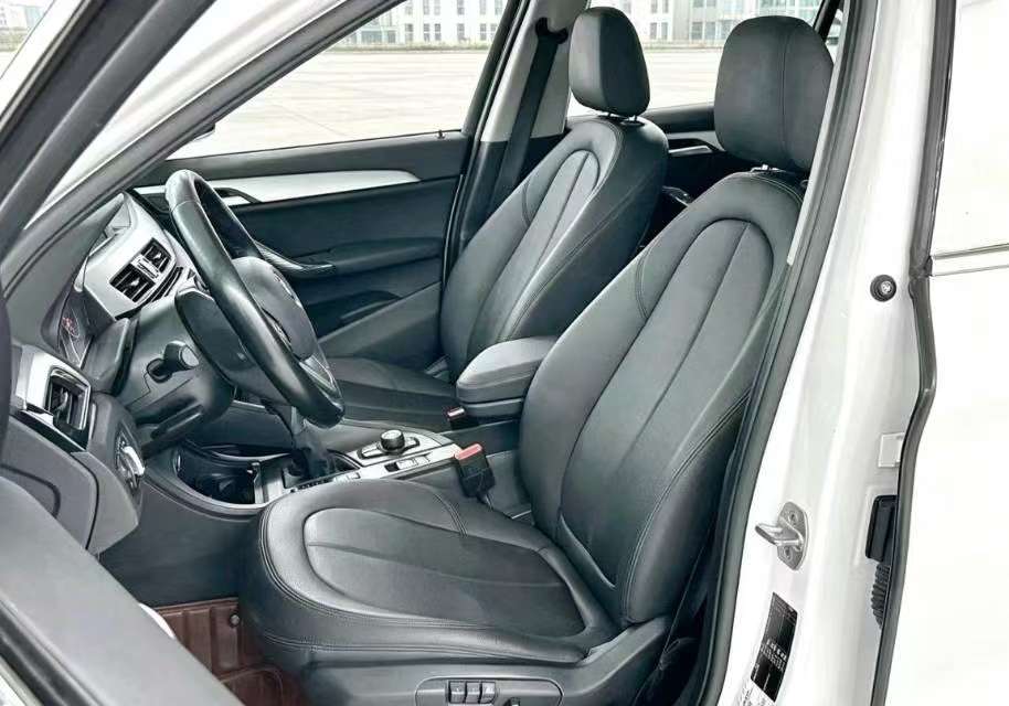 BMW X1 sDrive18Li 1.5T Style 7