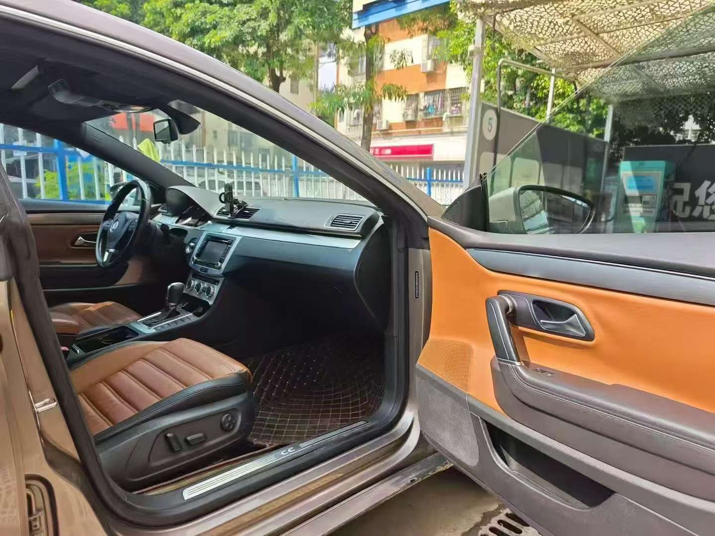 Volkswagen CC 2013 2.0TSI Luxury 6