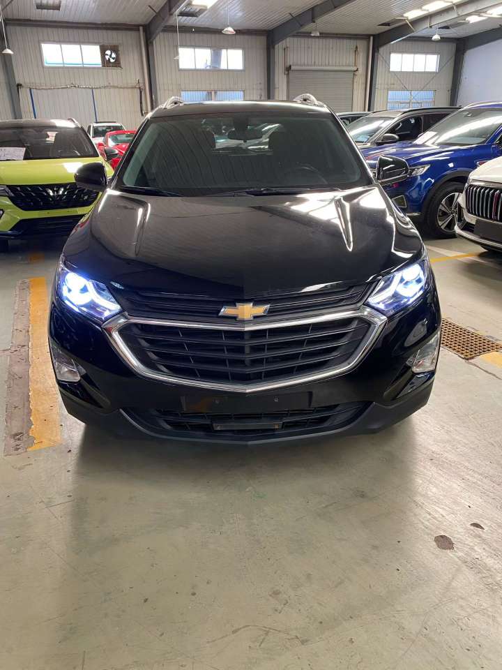 Chevrolet Equinox 2