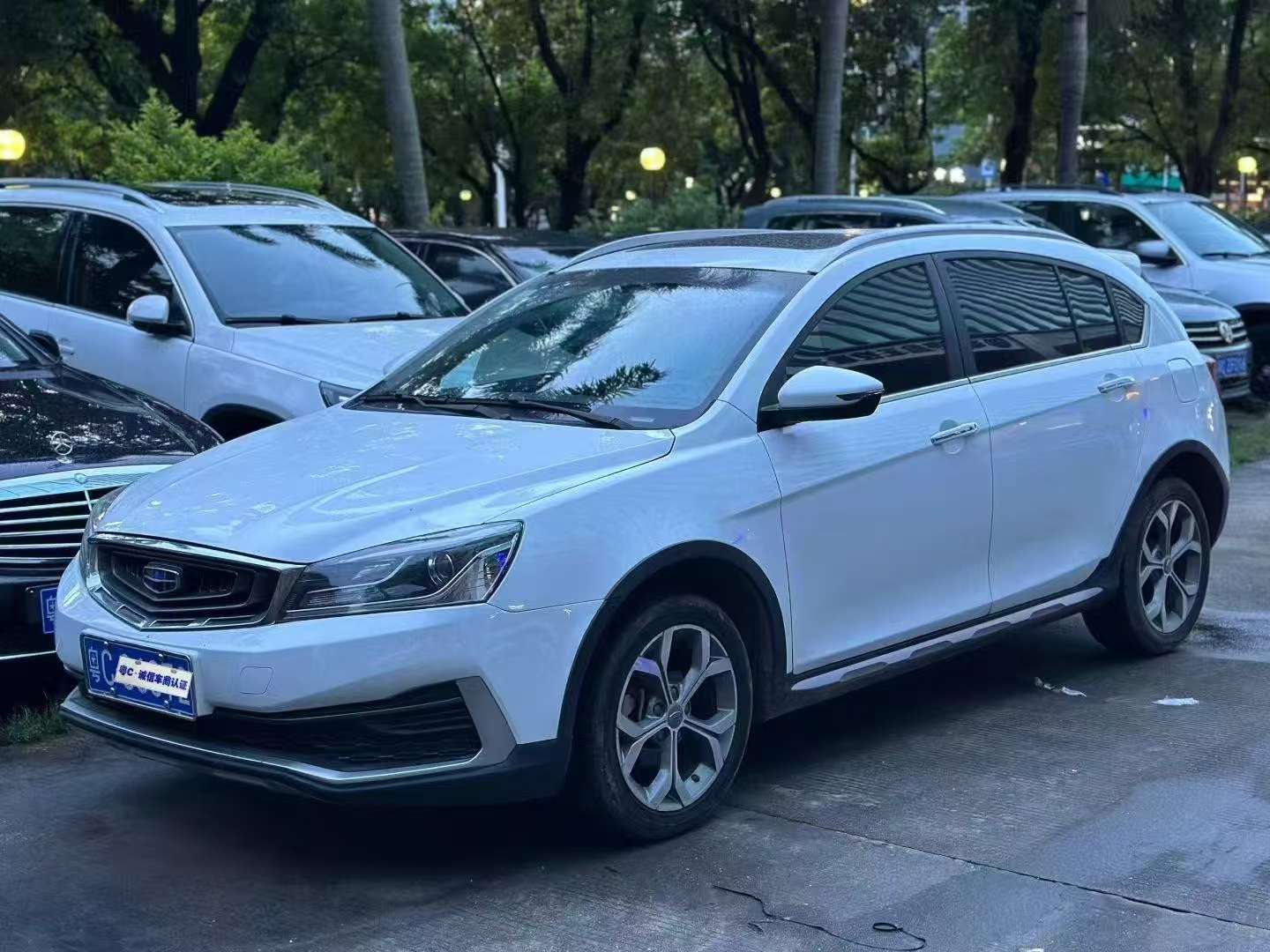 Geely Vision S1 1.4T CVT Fengxiang Trim