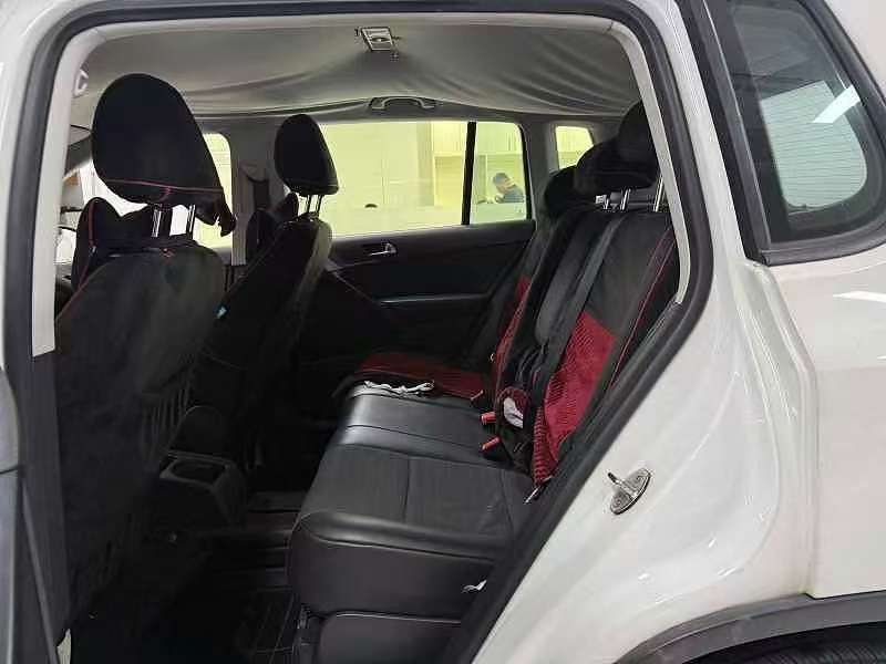 Volkswagen Tiguan 2013 Style Edition 1.8TSI Automatic Manual Front-Wheel Drive 5