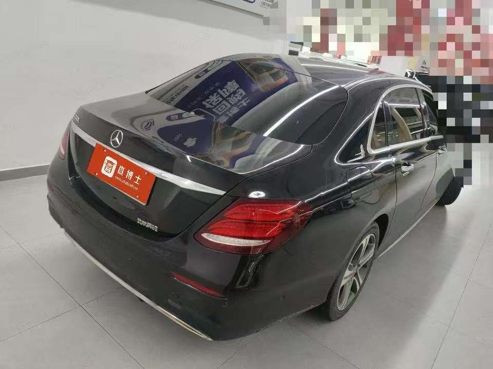 Mercedes-Benz E-Class E200L Sport 2