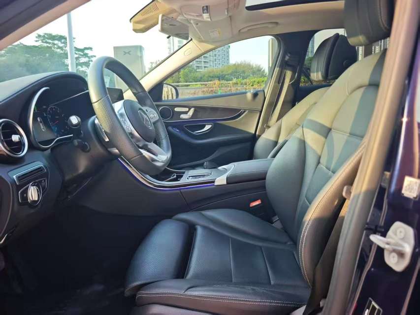 Mercedes-Benz C-Class C260L Sport Edition 6