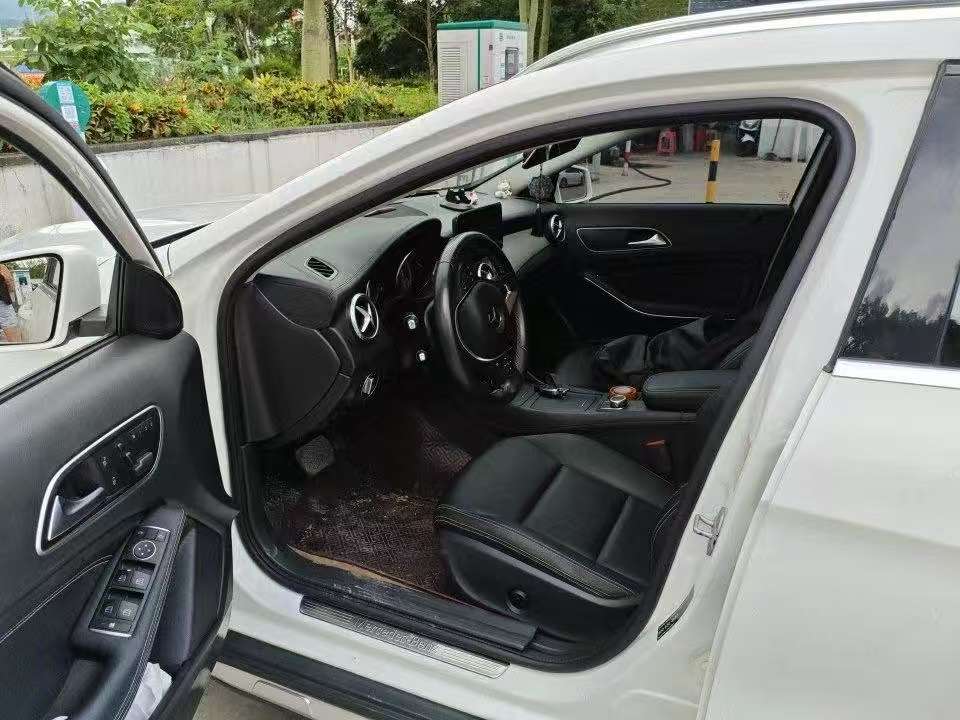 Mercedes-Benz GLA 2015 GLA200 Fashion Edition 6
