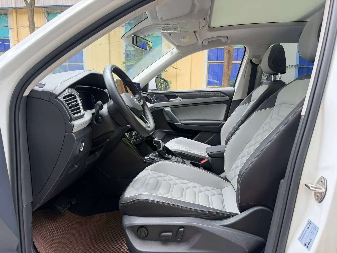 Volkswagen Tayron 330TSI FWD Comfort Plus Advanced Edition 4