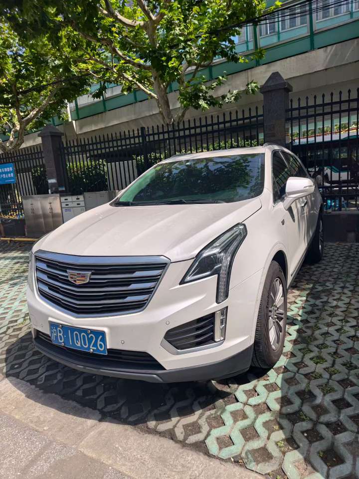 Cadillac XT5 2018 2.0T Luxury