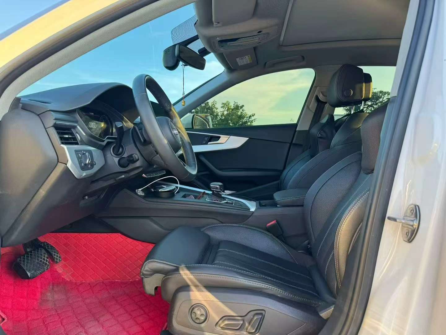 Audi A4L 4