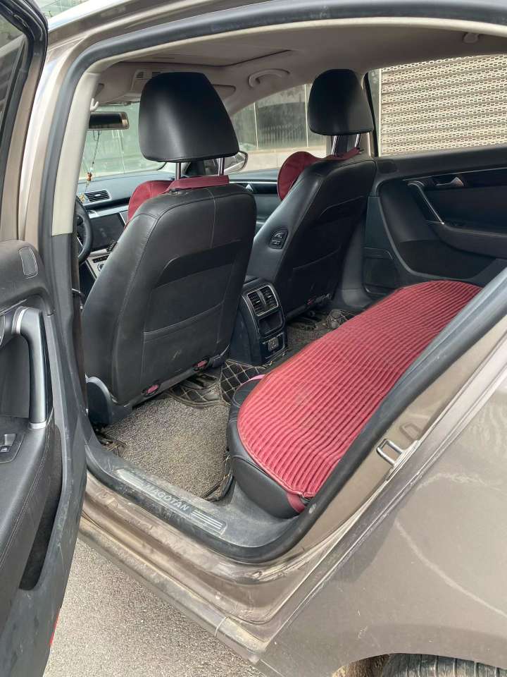 Volkswagen Magotan 1.8T Automatic 8