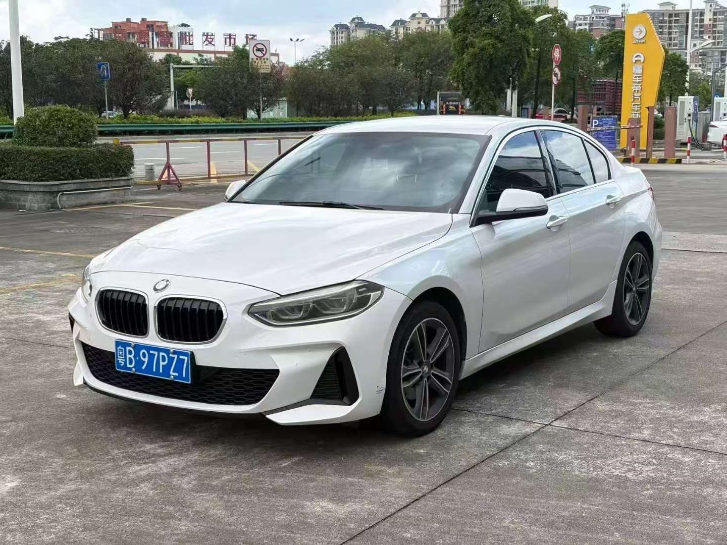 BMW 1 Series 120i M Sport Package 1.5T