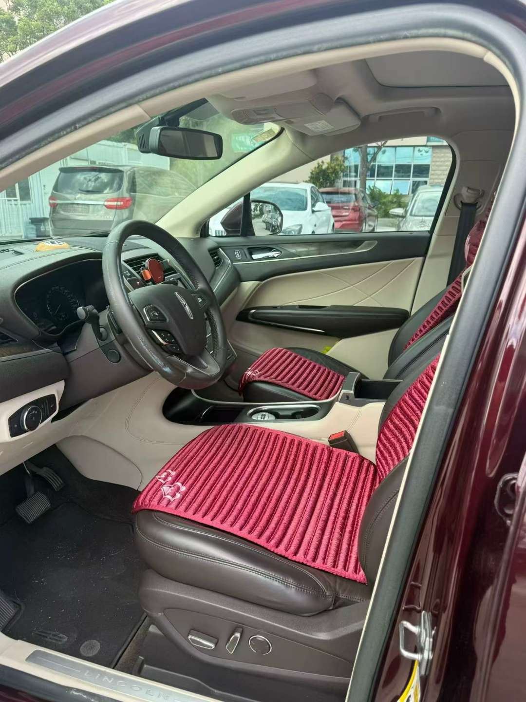 Lincoln MKC 4WD Elegant 7