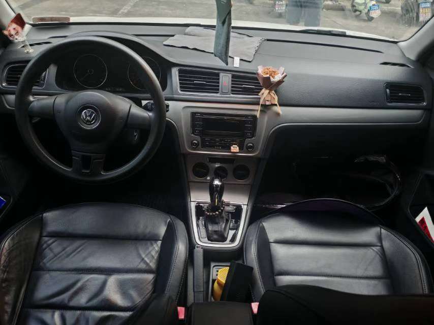 Volkswagen Lavida 1.6 Comfort Edition 5