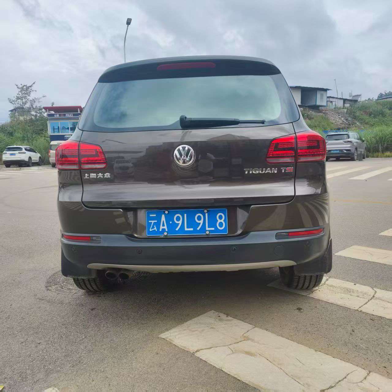 Volkswagen Tiguan 1.8T Automatic Top Luxury Edition 4
