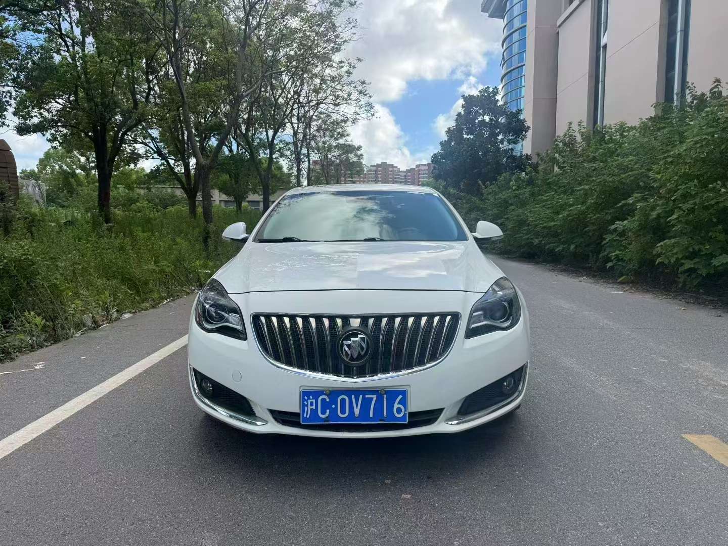 Buick Regal 2