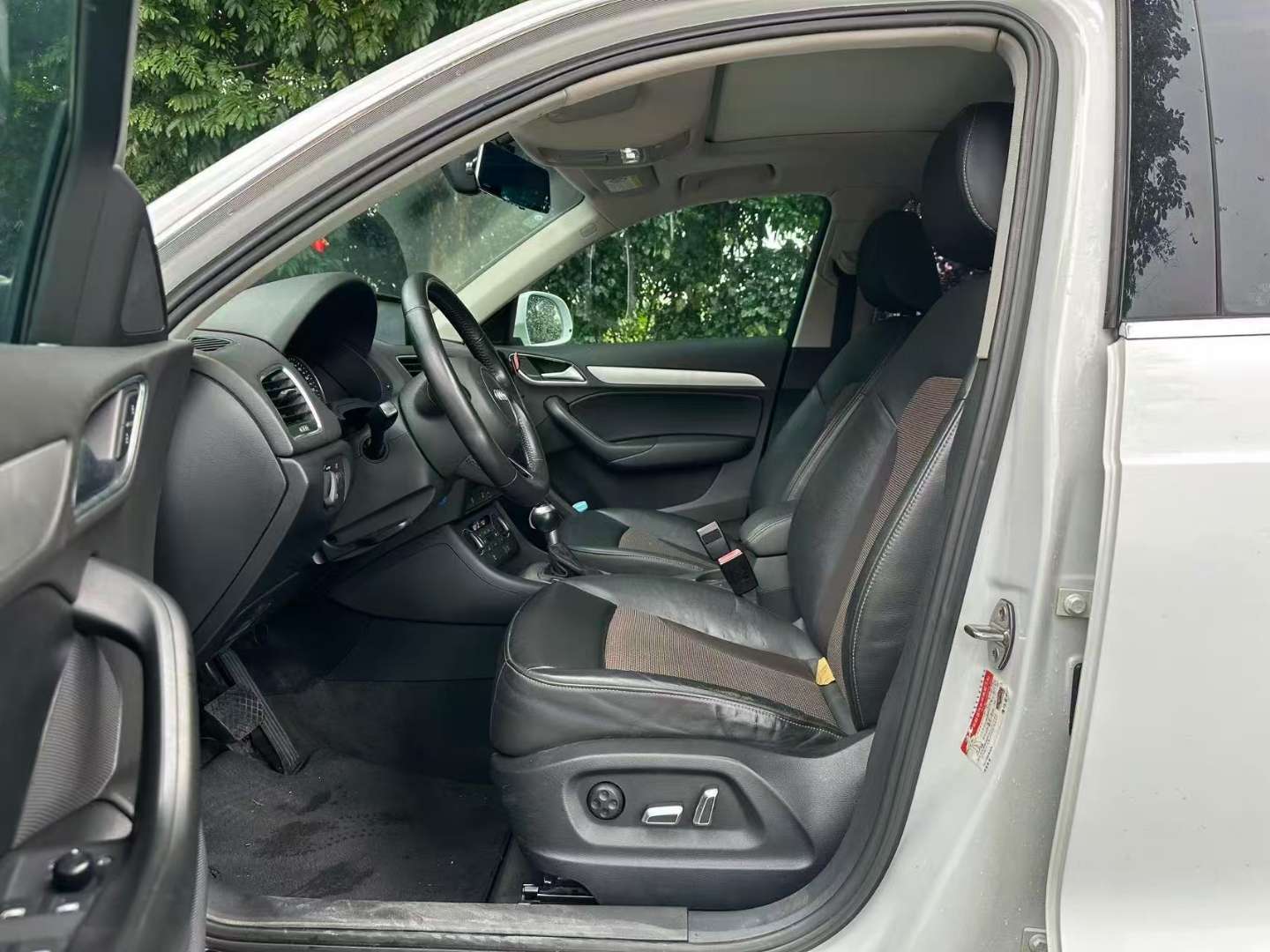 Audi Q3 2.0T Style Trim 6
