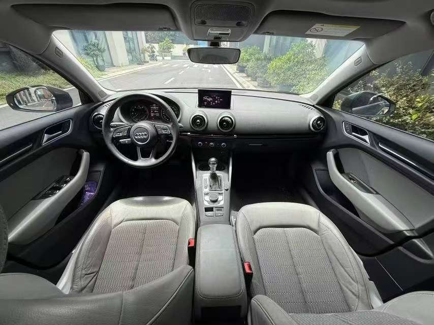 Audi A3L Fashion 1.4T 8