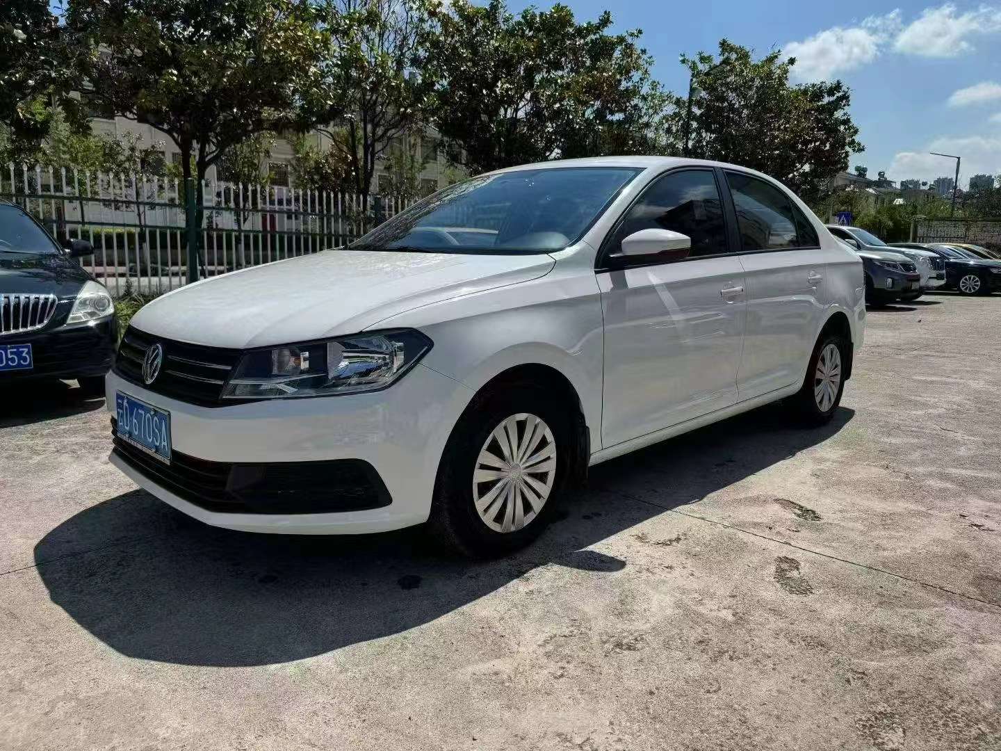 Volkswagen Santana 1.5L Automatic Style Edition