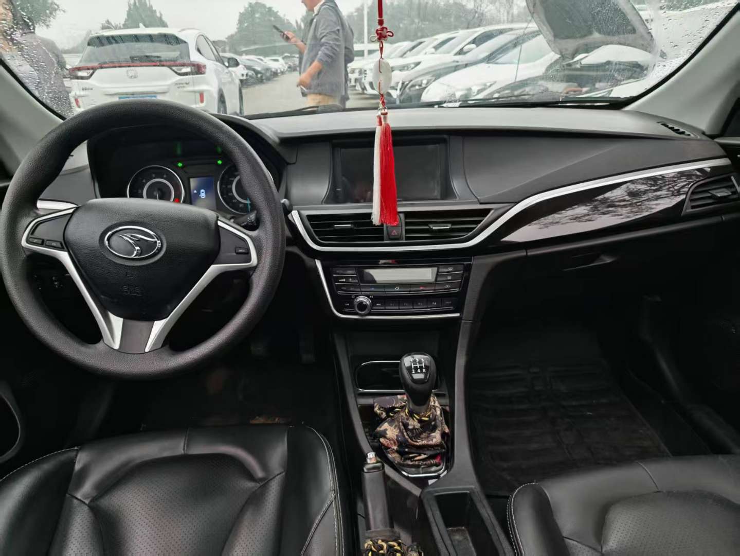 Southeast V5 1.5L Manual High Trim 2
