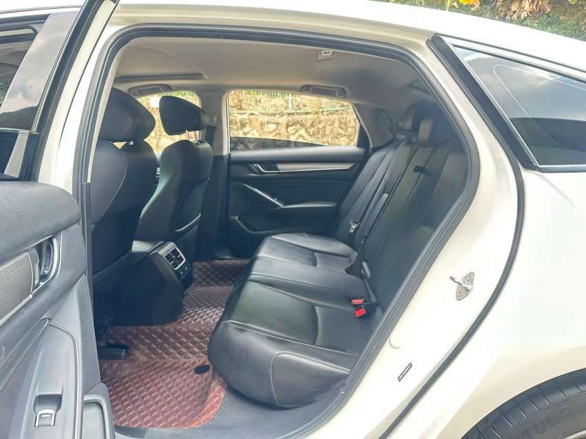 Honda Accord 2022 1.5T 260 Luxury Edition 5