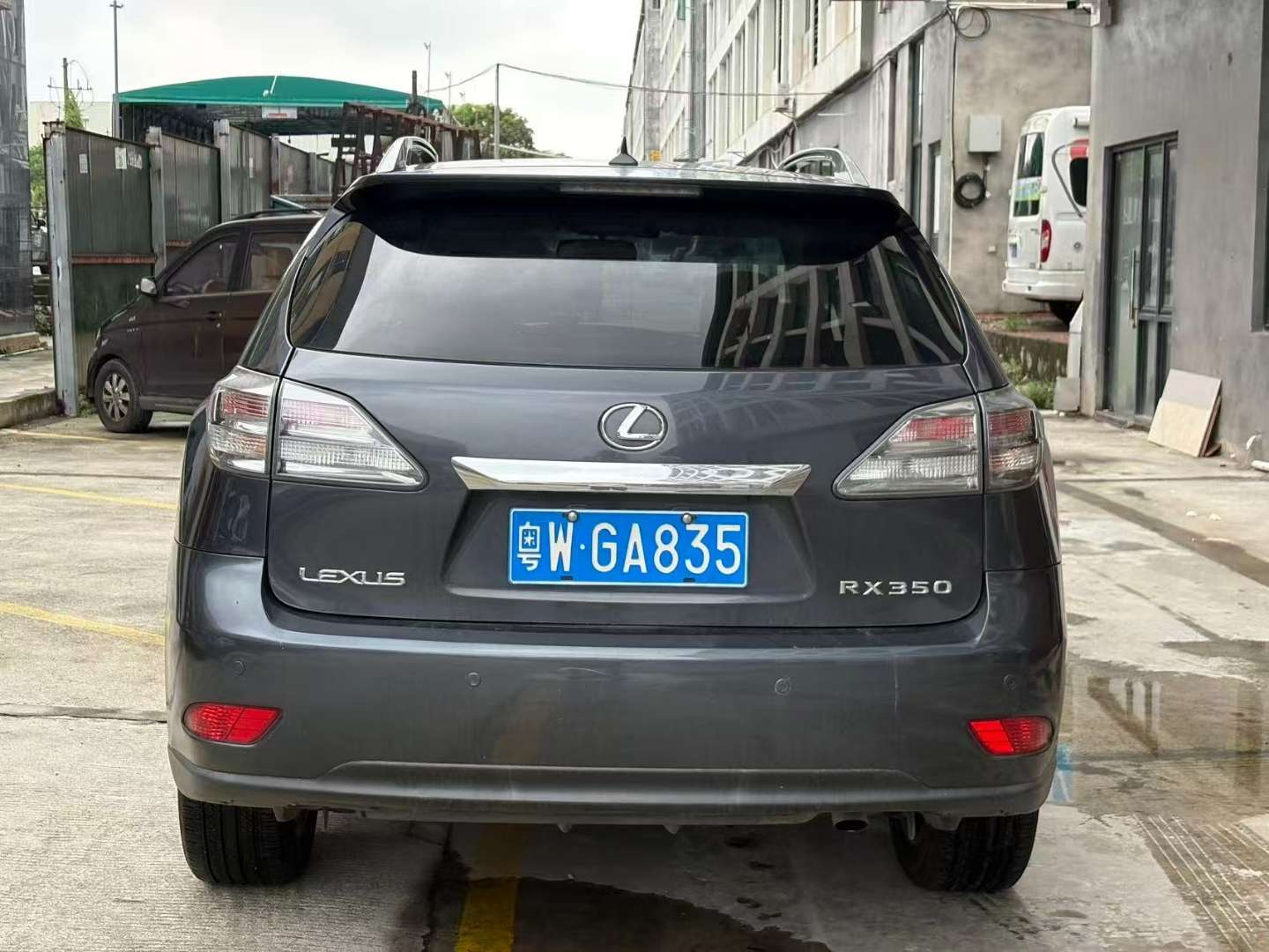 Lexus RX 3.5L Automatic Sunroof Luxury 3
