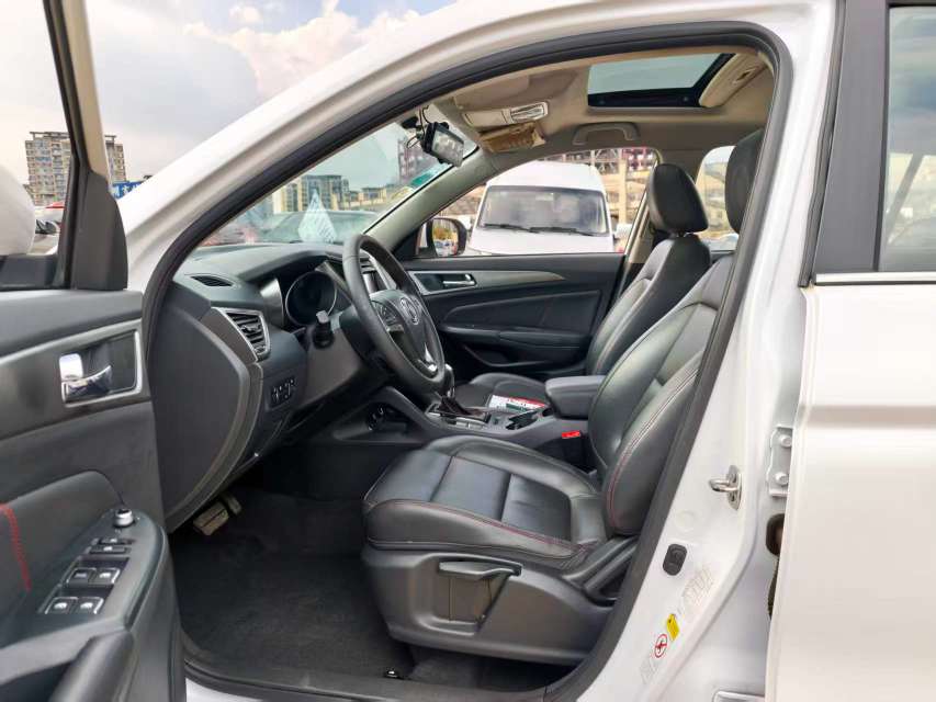 Changan CS75 8