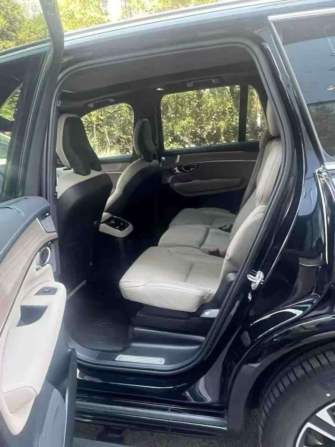 Volvo XC90 2025 Facelift T8 Ultimate Luxury Edition 3