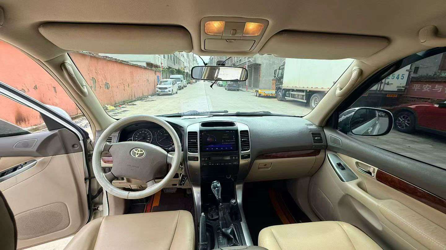 Toyota Prado 6