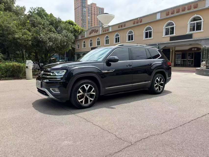 Volkswagen Teramont 530 2.5T V6 Engine AWD Luxury Edition 3