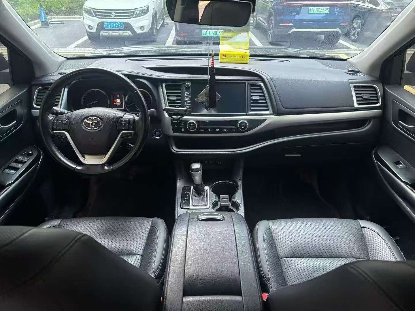 Toyota Highlander 2.0T AWD Luxury 7-Seater 9