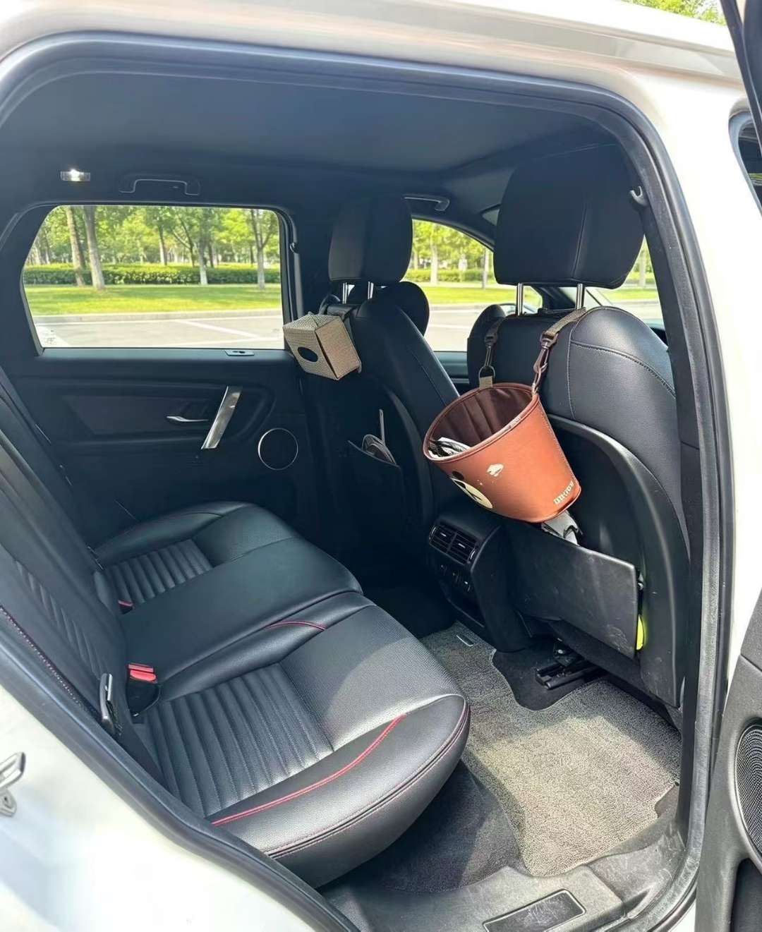 Land Rover Discovery Sport 2.0T 249PS R-Dynamic S Performance Edition 4