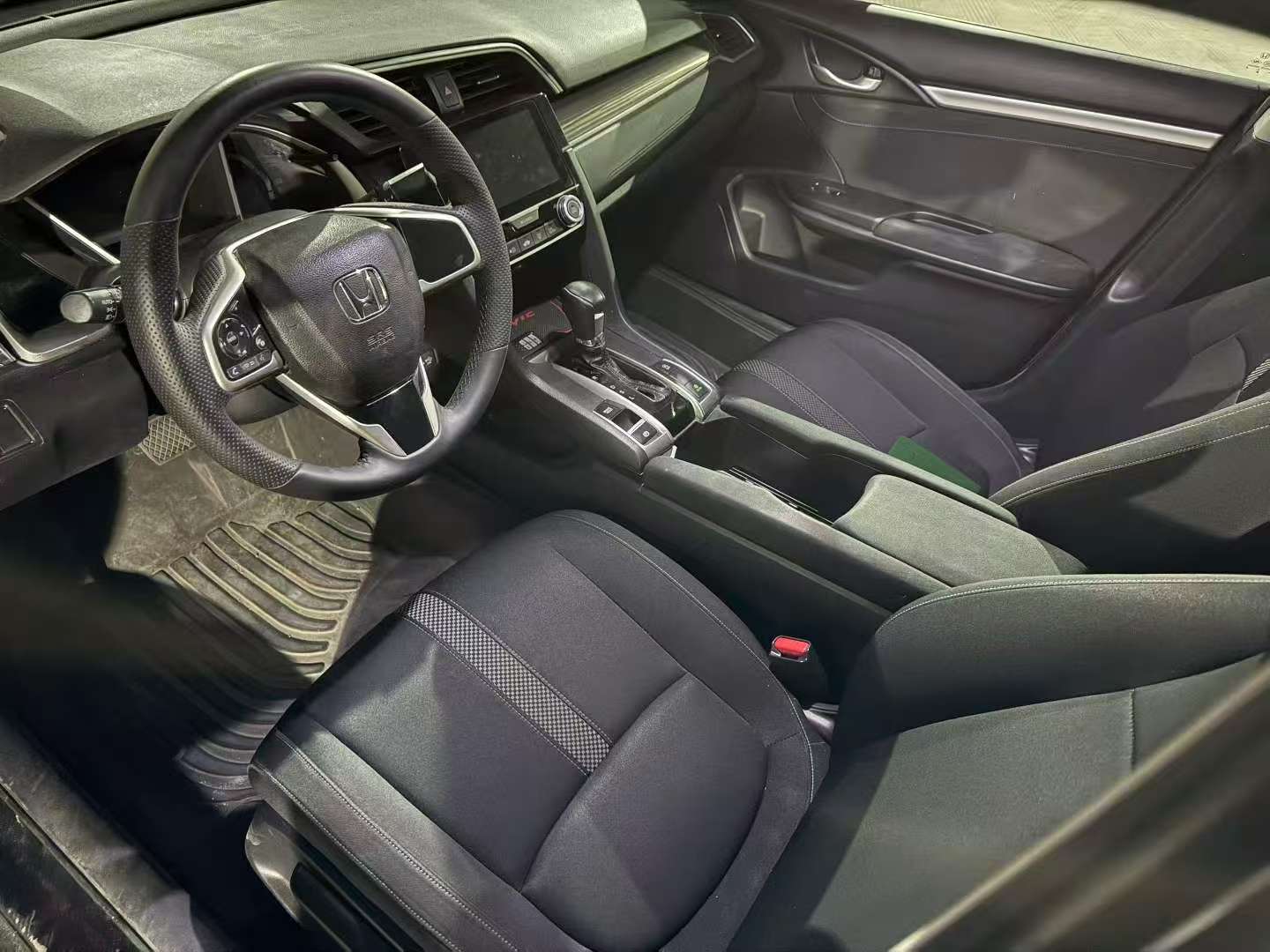 Honda Civic 1.5L Automatic Sunroof 4