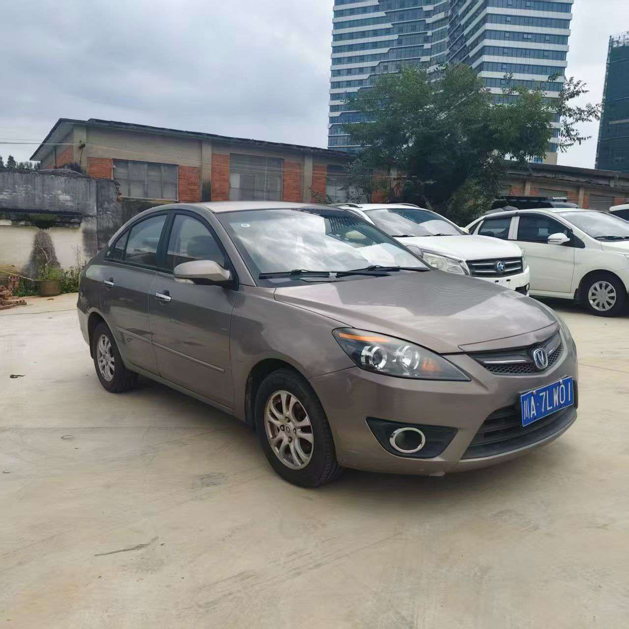 Changan YueXiang 3
