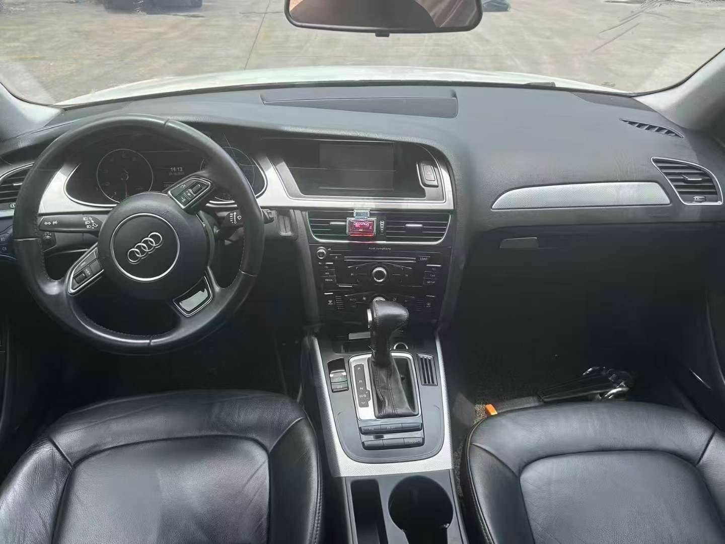 Audi A4L 2013 2.0T Standard Edition 5