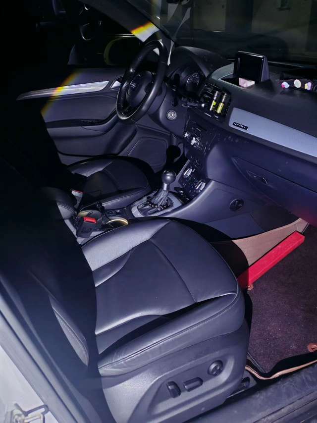 Audi Q3 2.0T 35 Comfort Edition 4