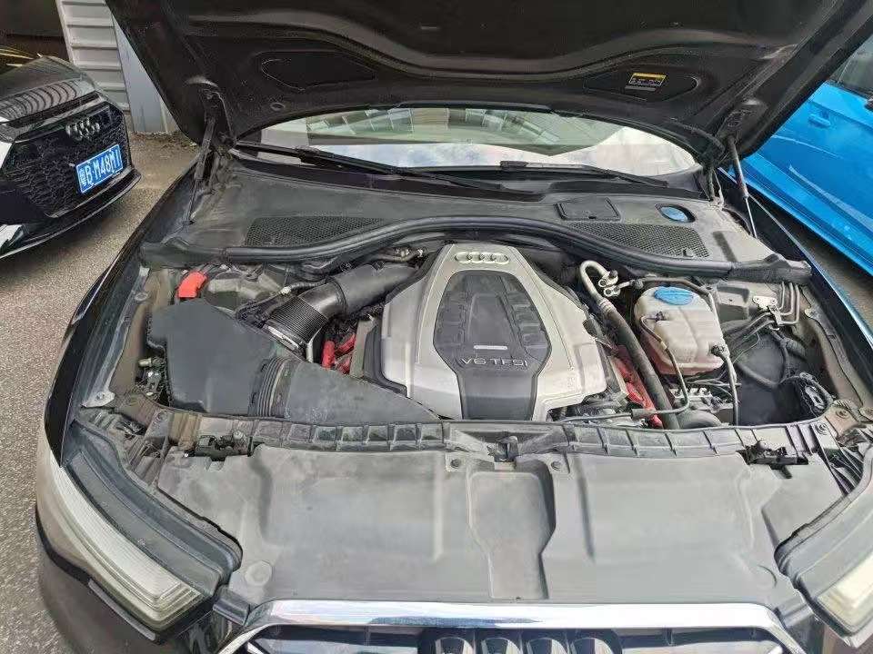Audi A6L 3.0T AWD Sport 8