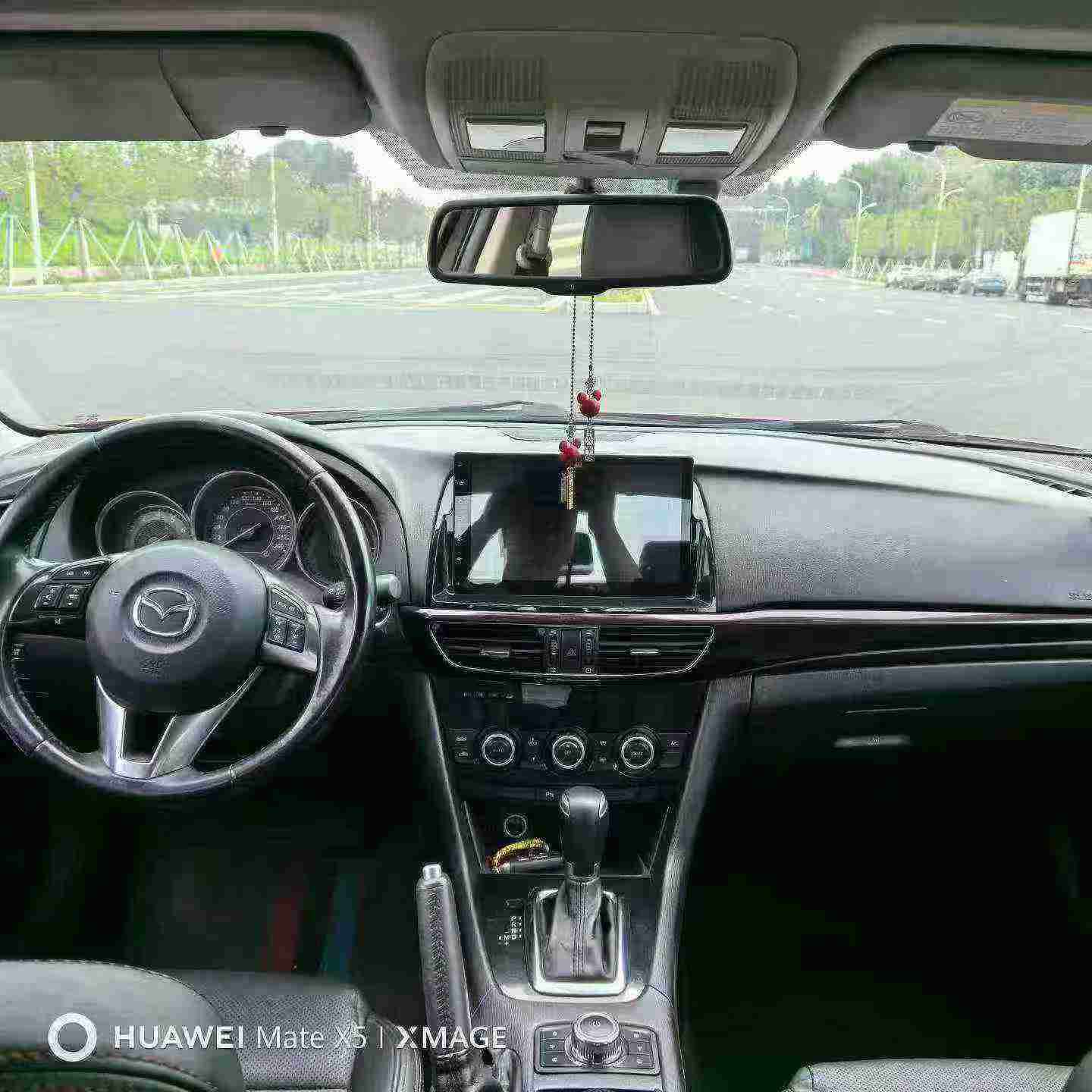 Mazda Atenza 2.0 Top Trim 6