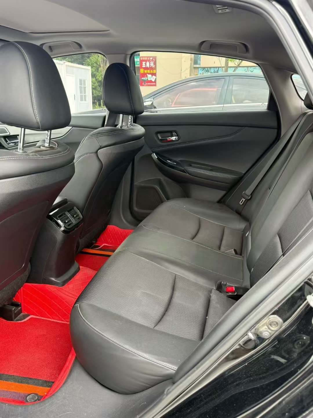 Honda Spirior 2.0L Automatic Sunroof 8