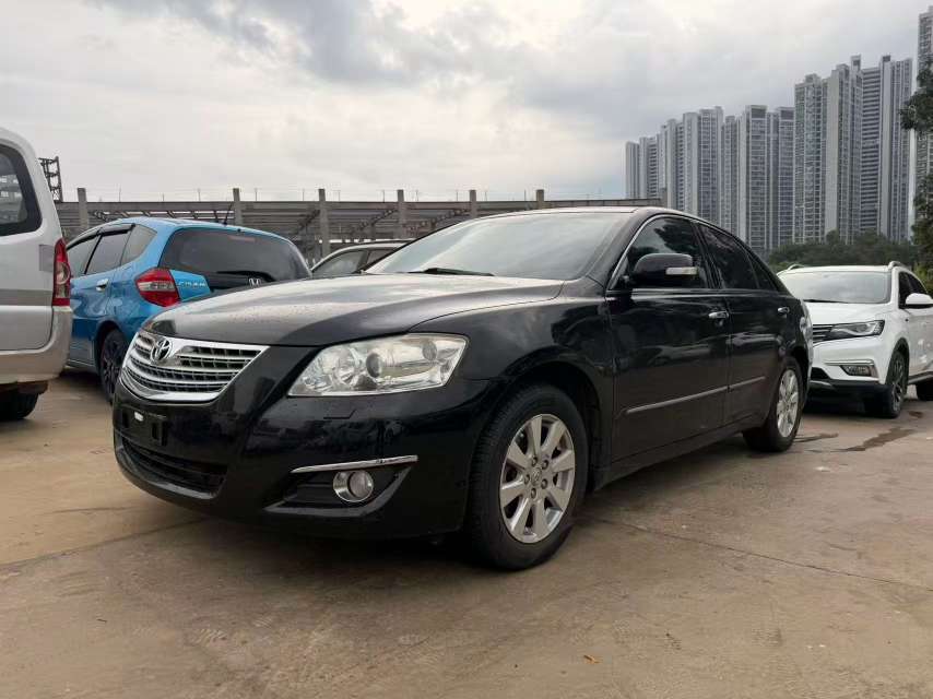 Toyota Camry 3
