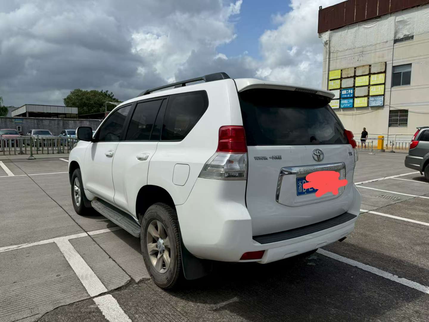Toyota Prado 7