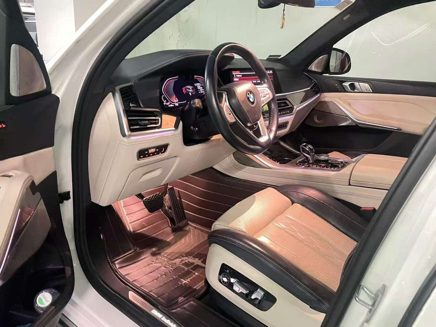 BMW X7 2019 xDrive40i 3.0 Luxury Edition Luxury Package 7