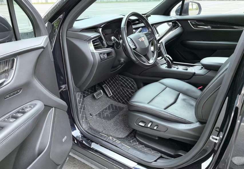 Cadillac XT6 2.0T Luxury Sport Edition 6-Seater 8