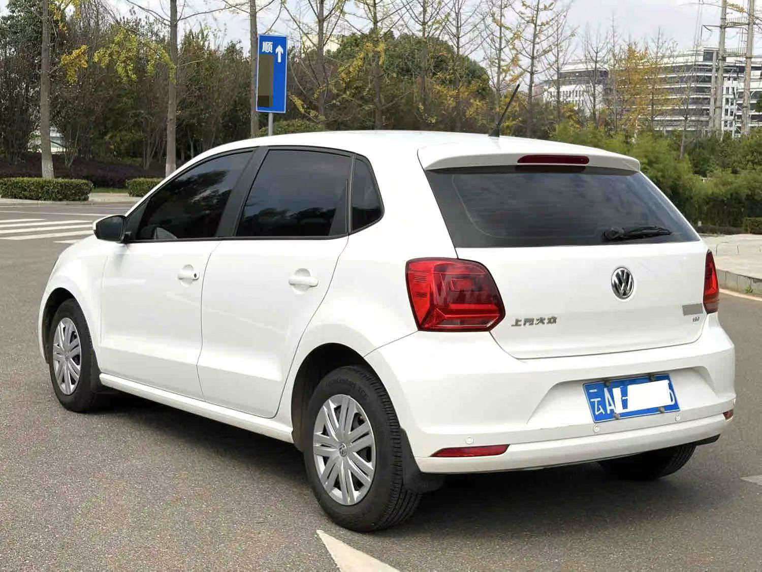 Volkswagen Polo 8