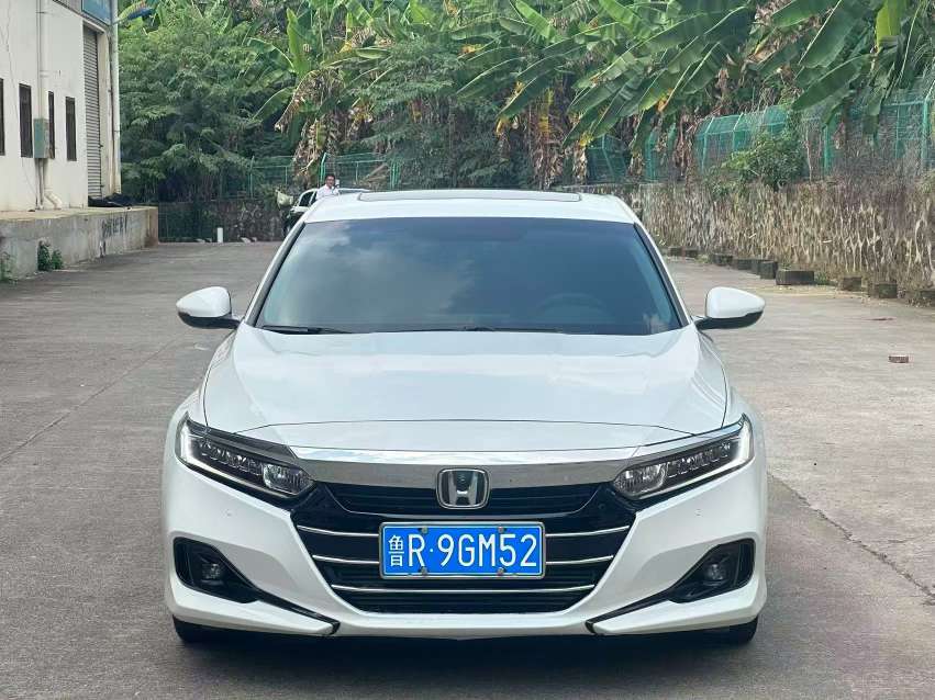 Honda Accord 2022 1.5T 260 Luxury Edition 2
